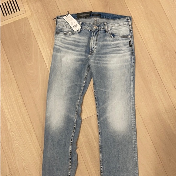 Silver Jeans Allan Straight leg - Picture 2 of 3